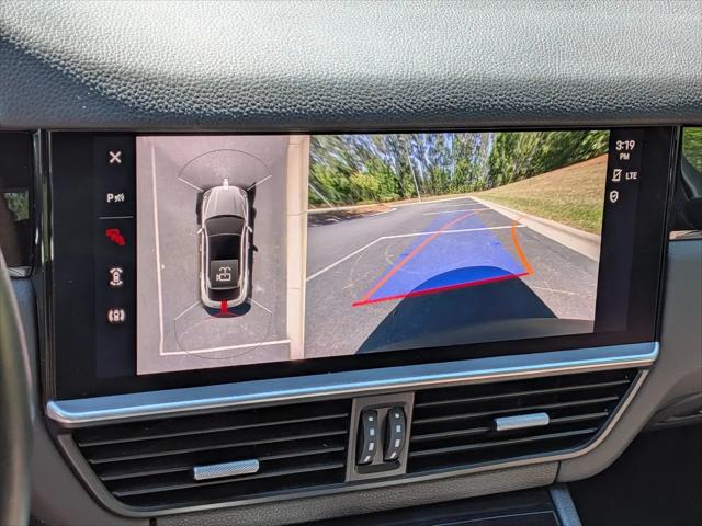 2023 Porsche Cayenne Platinum Edition