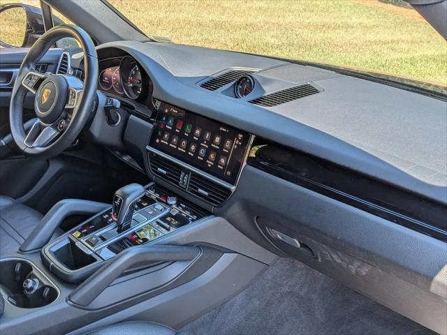 2023 Porsche Cayenne Platinum Edition