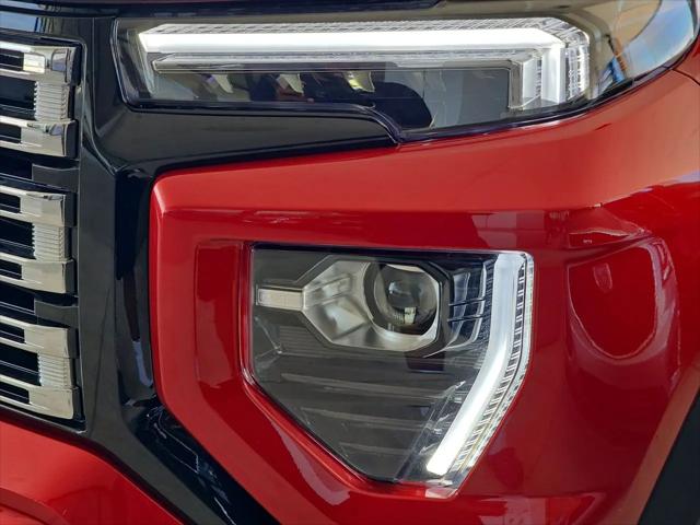 2025 GMC Canyon 4WD Denali