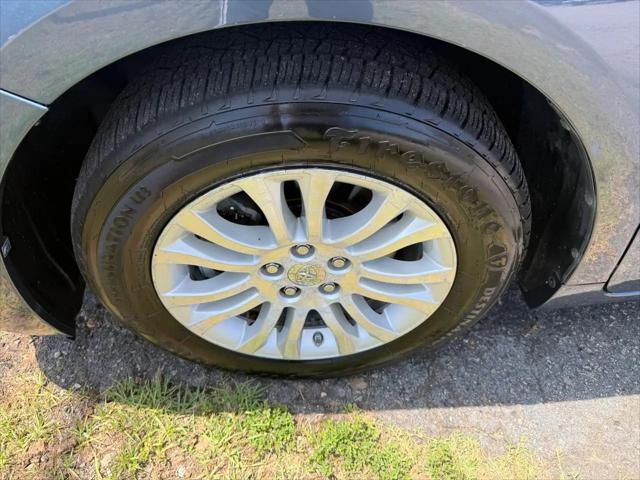 2013 Toyota Sienna XLE V6 8 Passenger