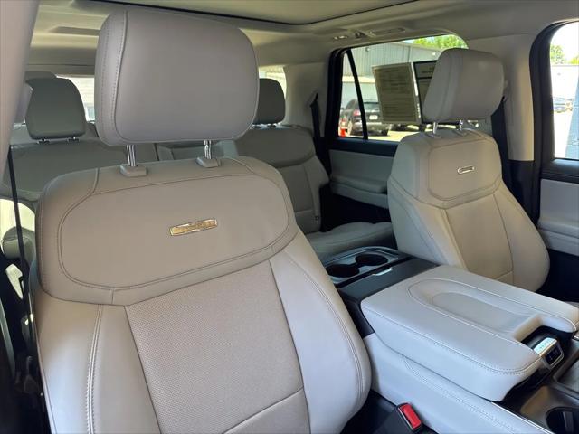 2025 Ford Expedition Platinum MAX
