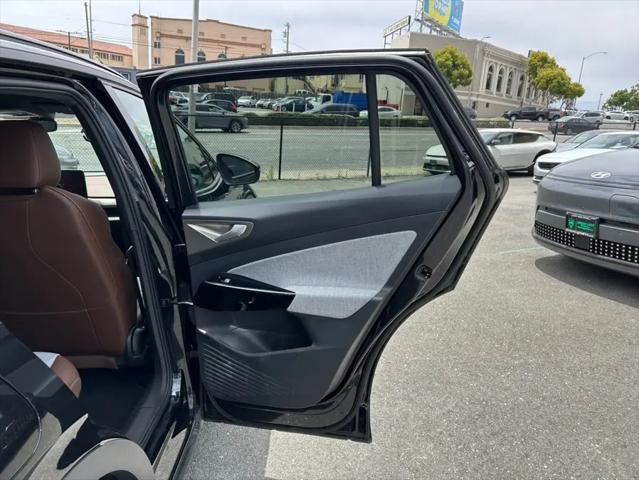 2024 Volkswagen ID.4 Standard
