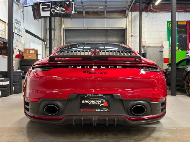 2022 Porsche 911 Carrera