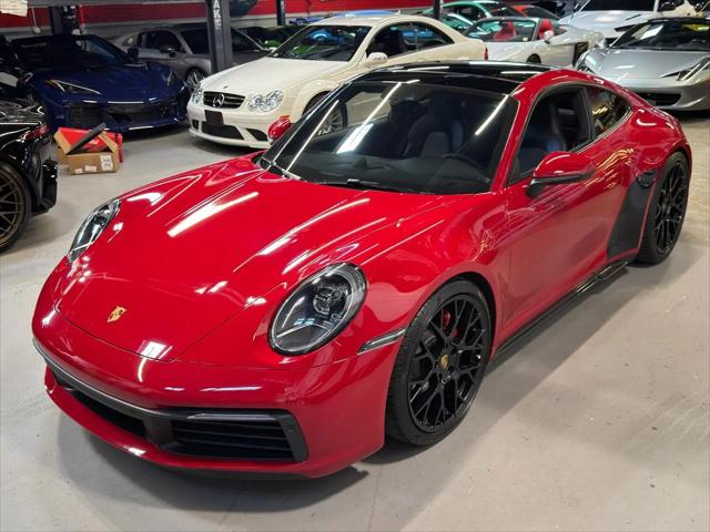 2022 Porsche 911 Carrera