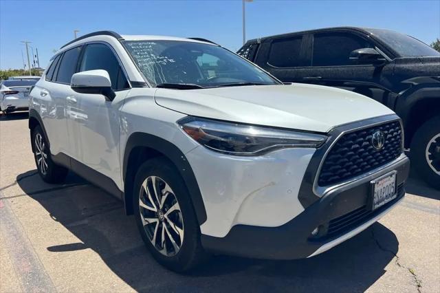 2024 Toyota Corolla Cross XLE