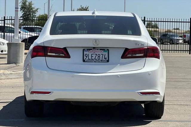 2017 Acura TLX w/Advance Package