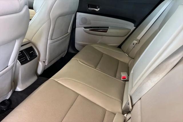 2017 Acura TLX w/Advance Package