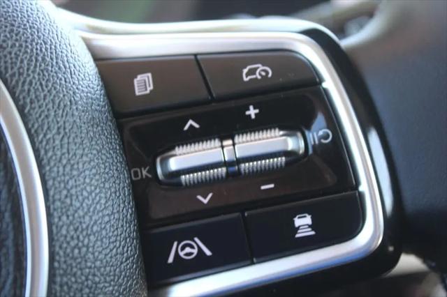 2025 Kia Sorento Hybrid EX