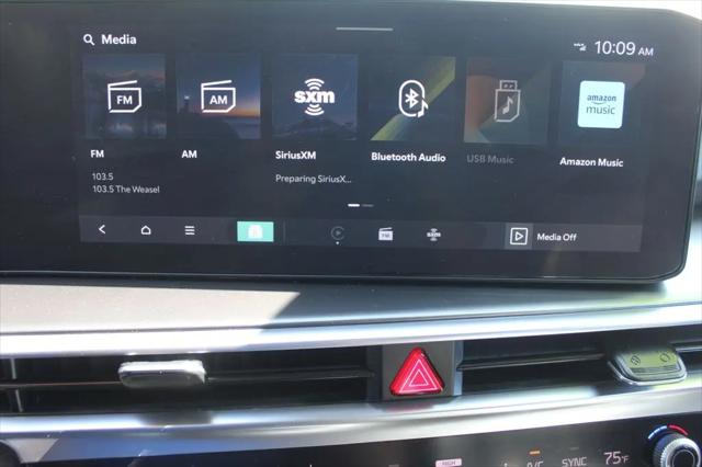 2025 Kia Sorento Hybrid EX
