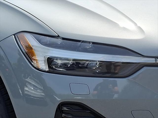 2026 Volvo XC60 B5 Core