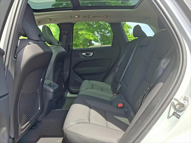 2026 Volvo XC60 B5 Core