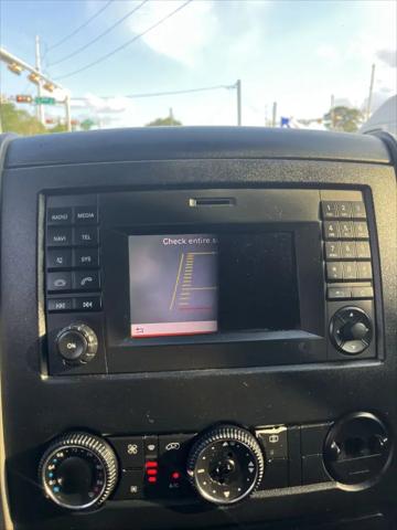 2016 Mercedes-Benz Sprinter 2500 Normal Roof