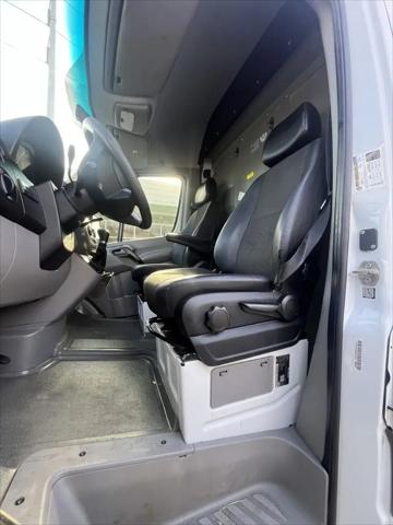 2016 Mercedes-Benz Sprinter 2500 Normal Roof