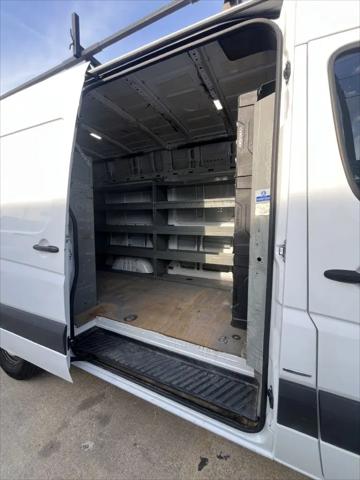 2016 Mercedes-Benz Sprinter 2500 Normal Roof