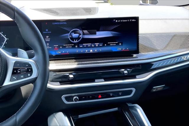 2025 BMW X6 M60i