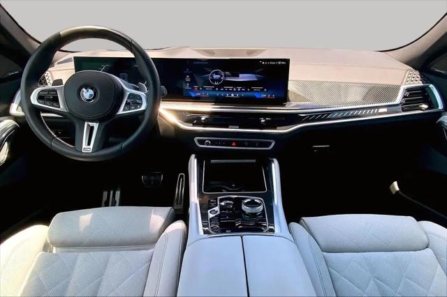 2025 BMW X6 M60i