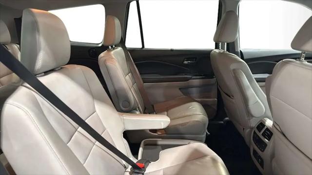 2022 Honda Pilot AWD Touring 7 Passenger