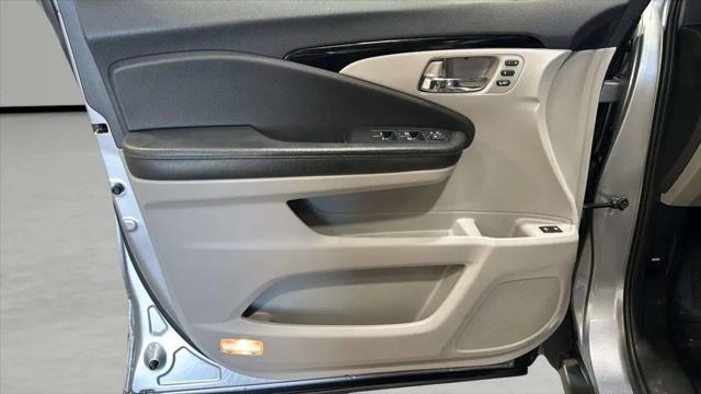 2022 Honda Pilot AWD Touring 7 Passenger