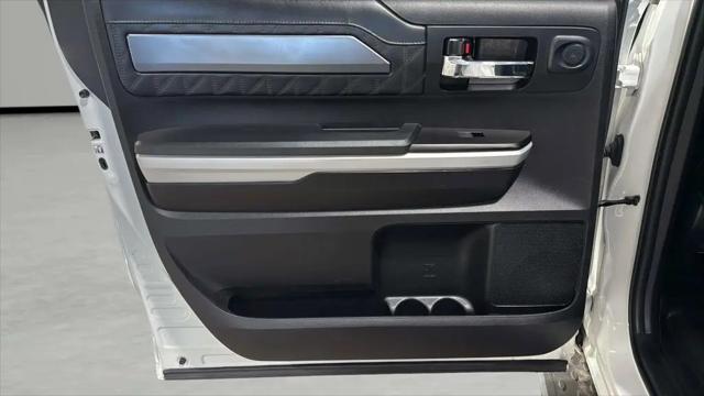 2018 Toyota Tundra SR5 5.7L V8