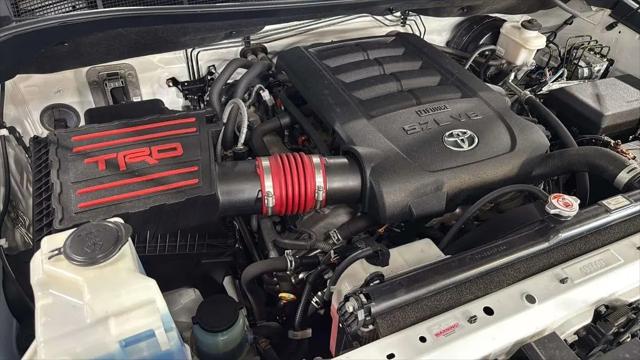 2018 Toyota Tundra SR5 5.7L V8