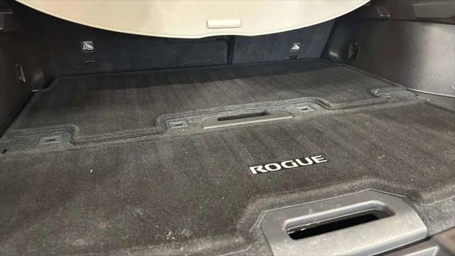 2015 Nissan Rogue SV