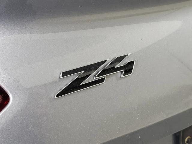 2025 BMW Z4 M40i