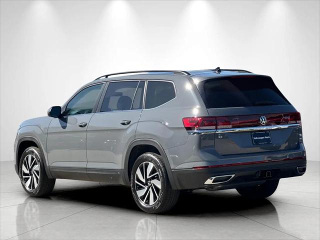 2026 Volkswagen Atlas SE with Technology