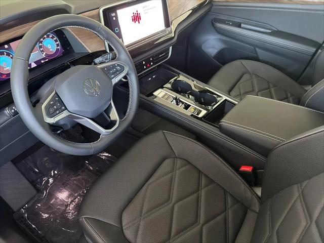 2026 Volkswagen Atlas SE with Technology
