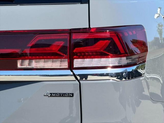 2026 Volkswagen Atlas SE with Technology