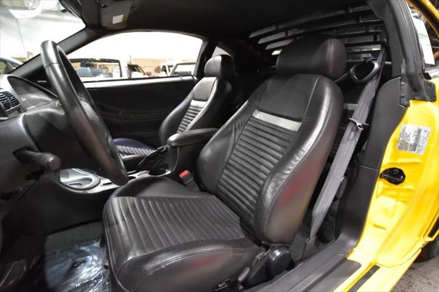 2004 Ford Mustang Mach 1