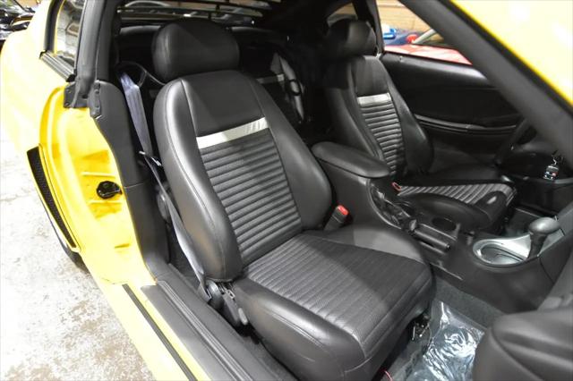 2004 Ford Mustang Mach 1