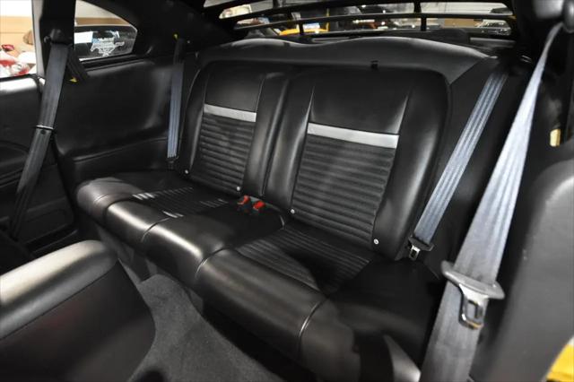 2004 Ford Mustang Mach 1