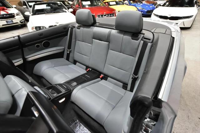 2009 BMW M3 Standard