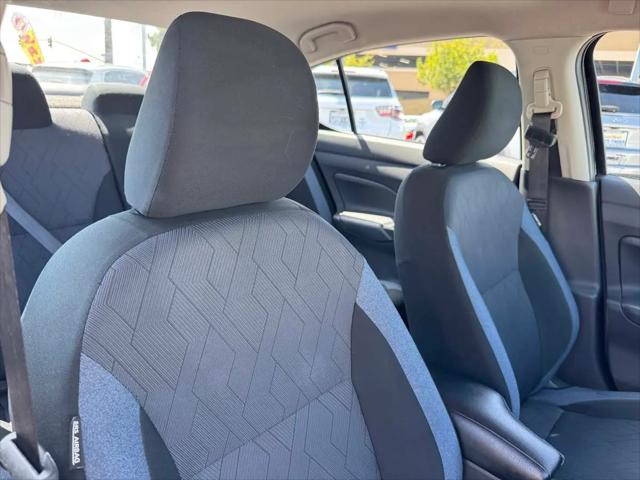 2024 Nissan Versa 1.6 SV