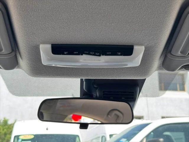 2024 Nissan Versa 1.6 SV