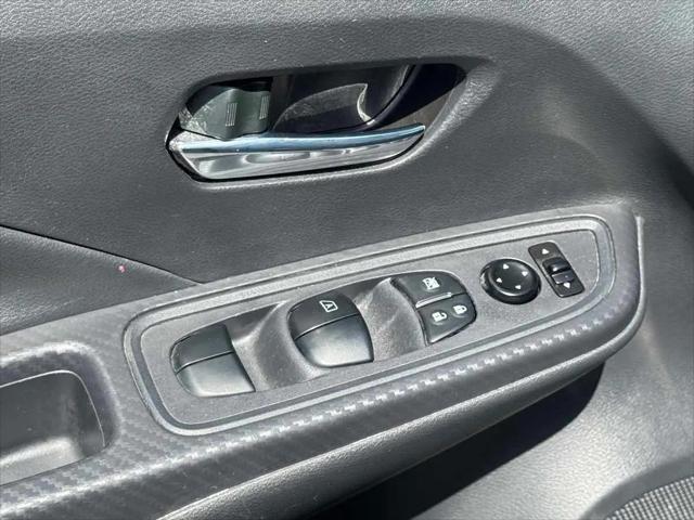 2024 Nissan Versa 1.6 SV