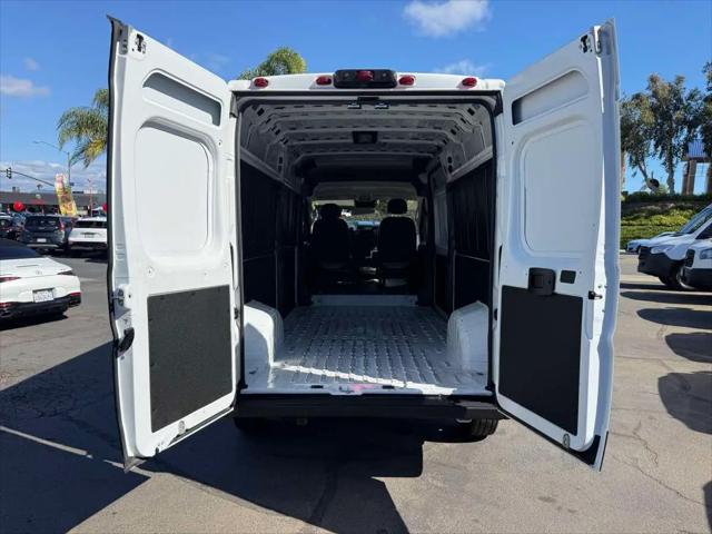 2025 Ram ProMaster 2500 Cargo Van Tradesman High Roof 159" WB w/Pass Seat