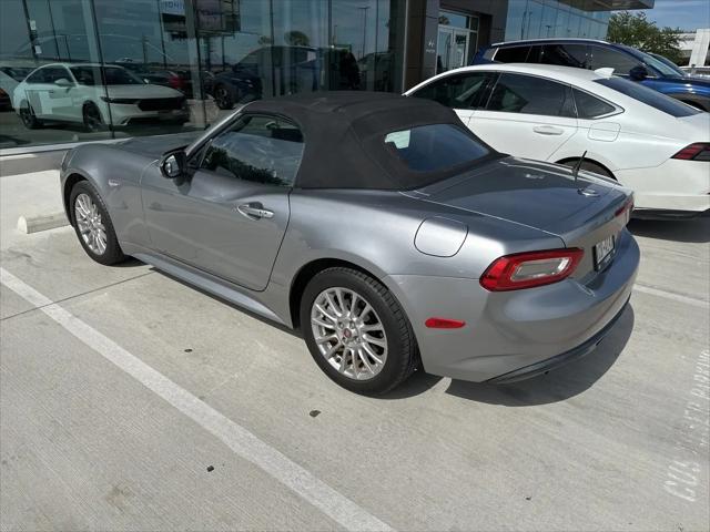 2017 Fiat 124 Spider Classica