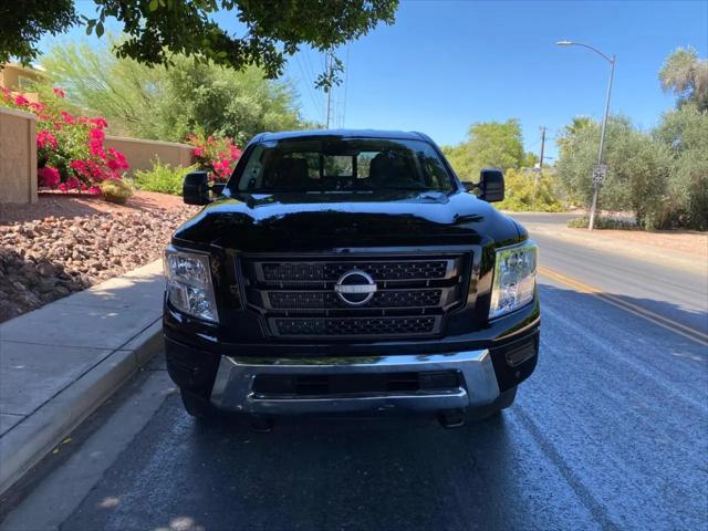 2024 Nissan Titan XD Crew Cab SV 4x4