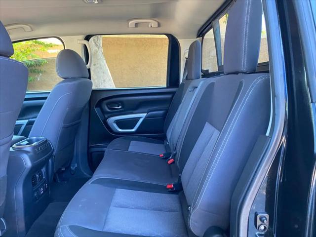 2024 Nissan Titan XD Crew Cab SV 4x4
