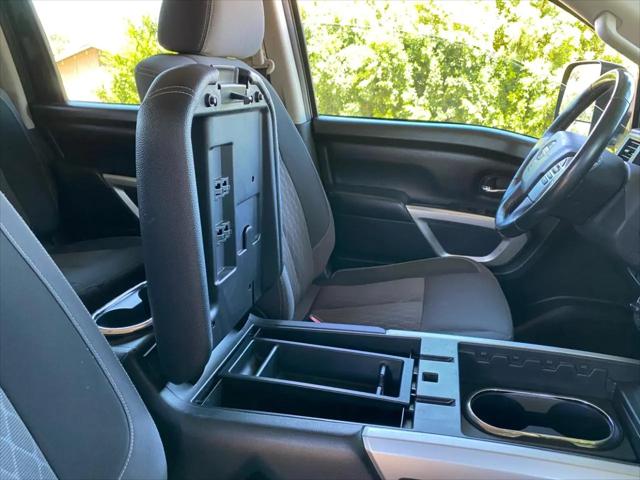 2024 Nissan Titan XD Crew Cab SV 4x4