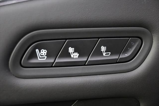 2023 Cadillac Escalade 4WD Sport Platinum