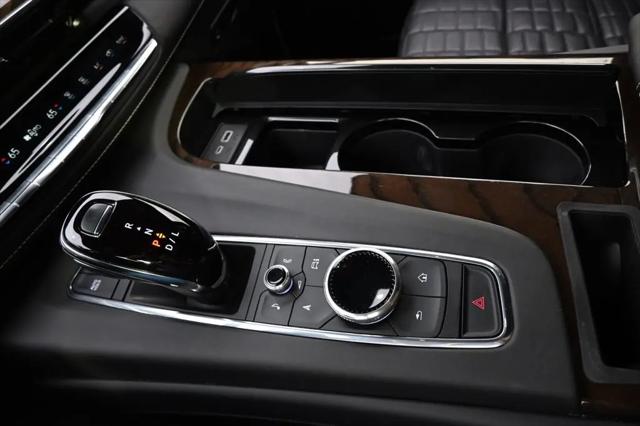 2023 Cadillac Escalade 4WD Sport Platinum