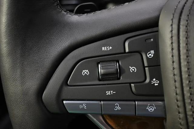 2023 Cadillac Escalade 4WD Sport Platinum
