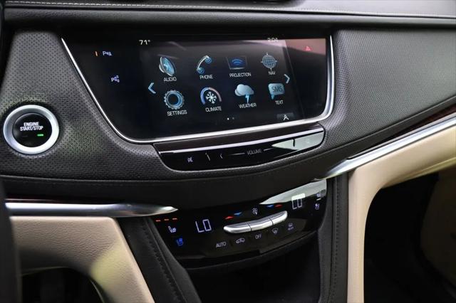 2018 Cadillac XT5 Premium Luxury