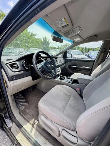 2017 Kia Sedona L