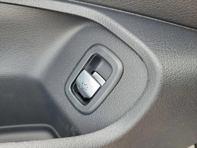 2026 Mercedes-Benz E-CLASS E 300 CLE 300