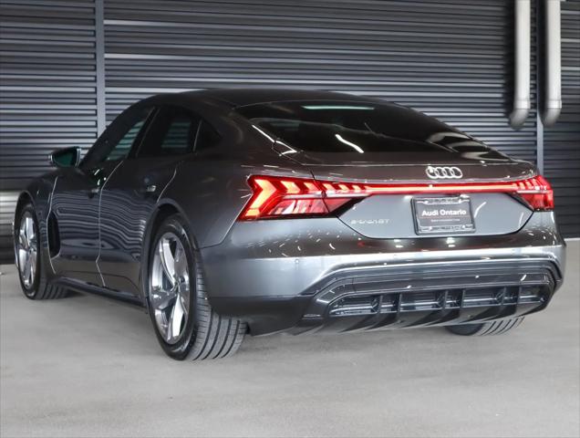 2023 Audi e-tron GT Premium Plus quattro