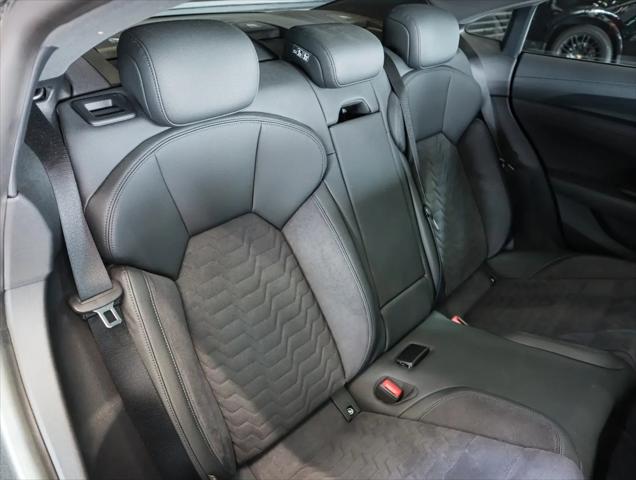 2023 Audi e-tron GT Premium Plus quattro
