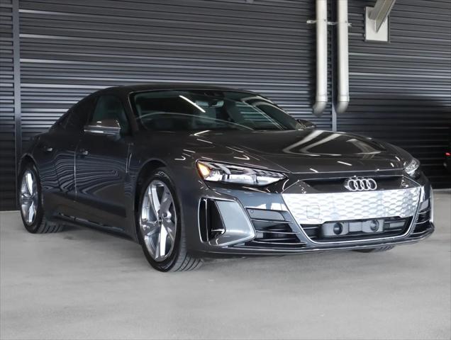 2023 Audi e-tron GT Premium Plus quattro